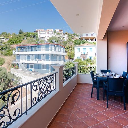 Agapi'S Luxury Apartment Pylos Exterior foto